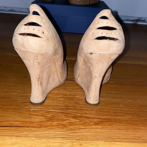 Tabitha Simmons Platform Heels - Vintage - Picture 3 of 12
